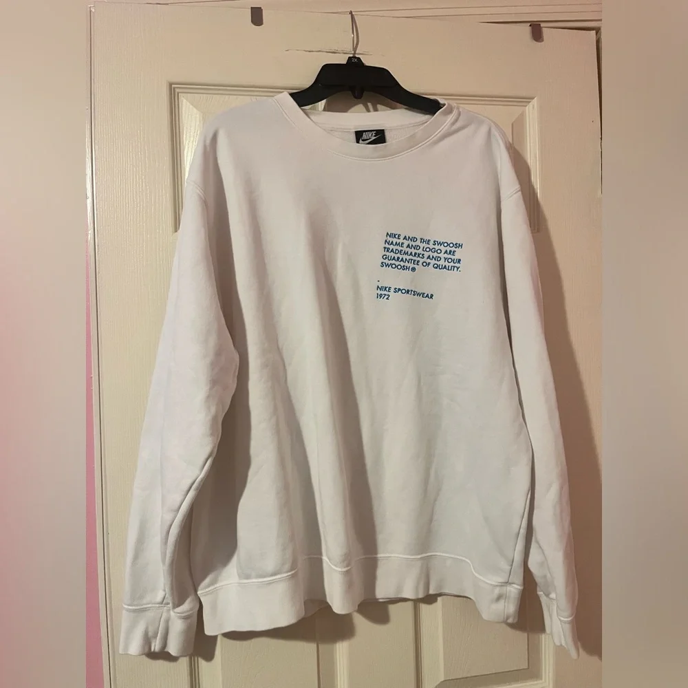 Nike Men's Sportswear Swoosh Crew Pullover Sweatshirt‎ Size XL